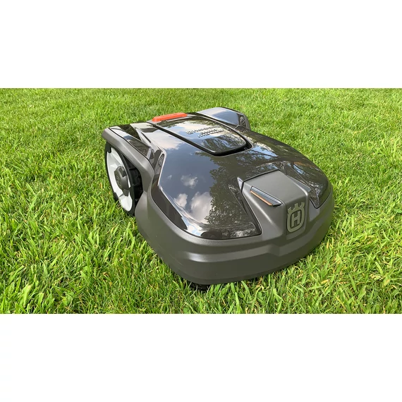 Robotfűnyíró Husqvarna Automower 305 600m2 
