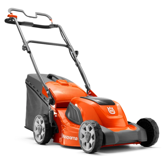 Fűnyíró Akkus Husqvarna LC 141iv 41cm 50l Akku És Töltő Nél