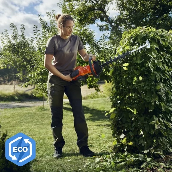 Sövénynyíró Akkus Husqvarna 322IHD60 Solo (csak gép)