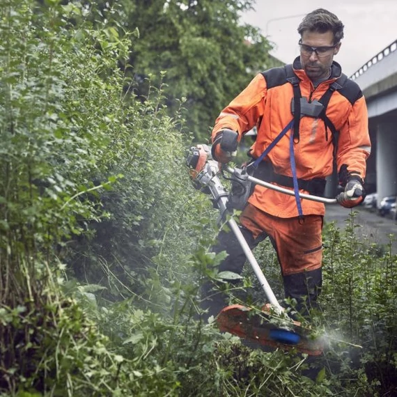 Fűkasza Akkus Husqvarna 535iRXT Akku És Töltő Nélkül
