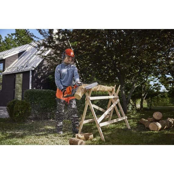 Láncfűrész Akkus Husqvarna 240i 14