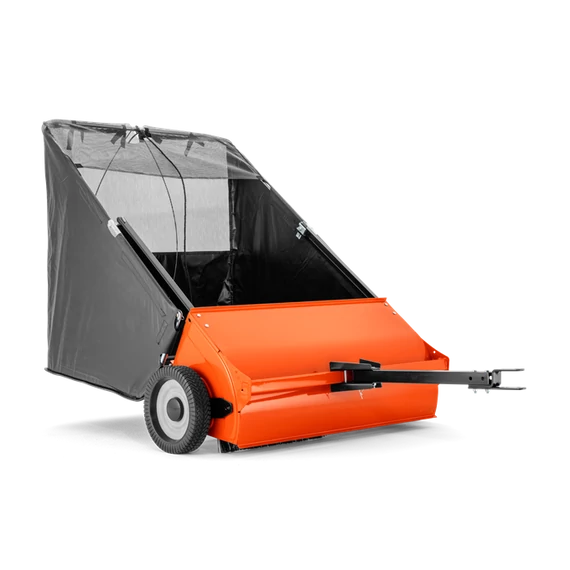 FŰNYÍRÓTRAKTORHOZ SWEEPER/FŰGYŰJTŐ 36" VONTATOTT