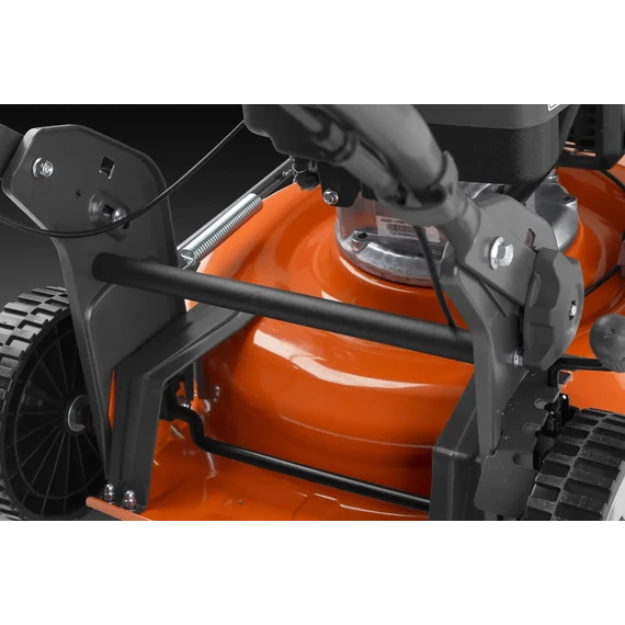 Fűnyíró Akkus Husqvarna LC 251iS Solo 