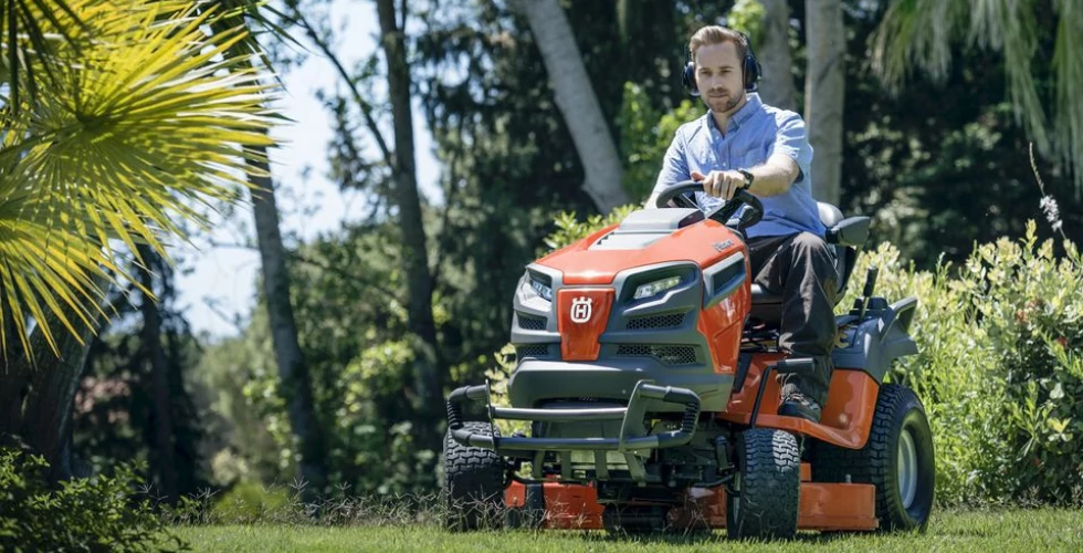 Prémium minőségű fűnyírótraktor, mert megérdemled!